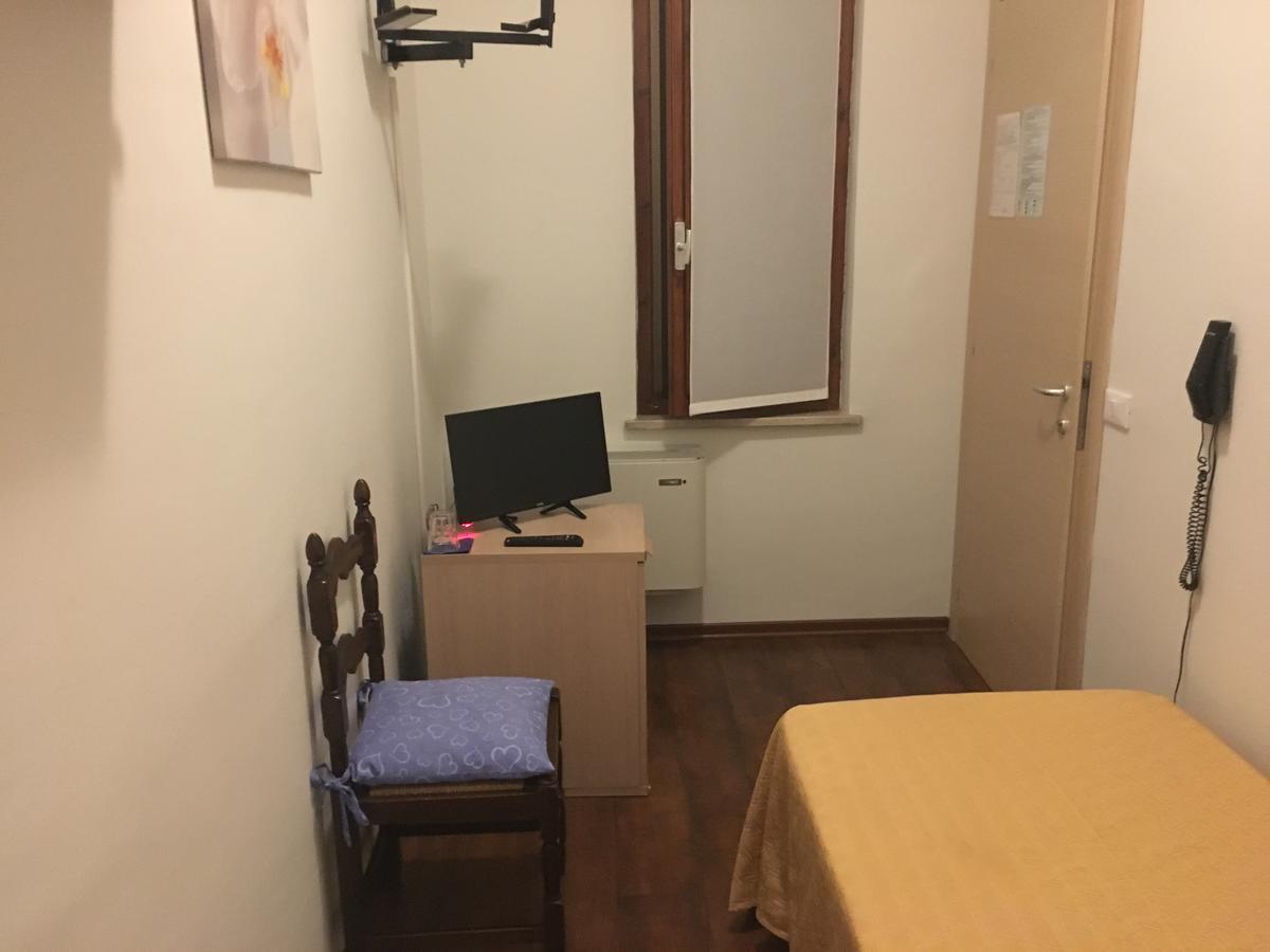Blue Hotel Suzzara Kültér fotó