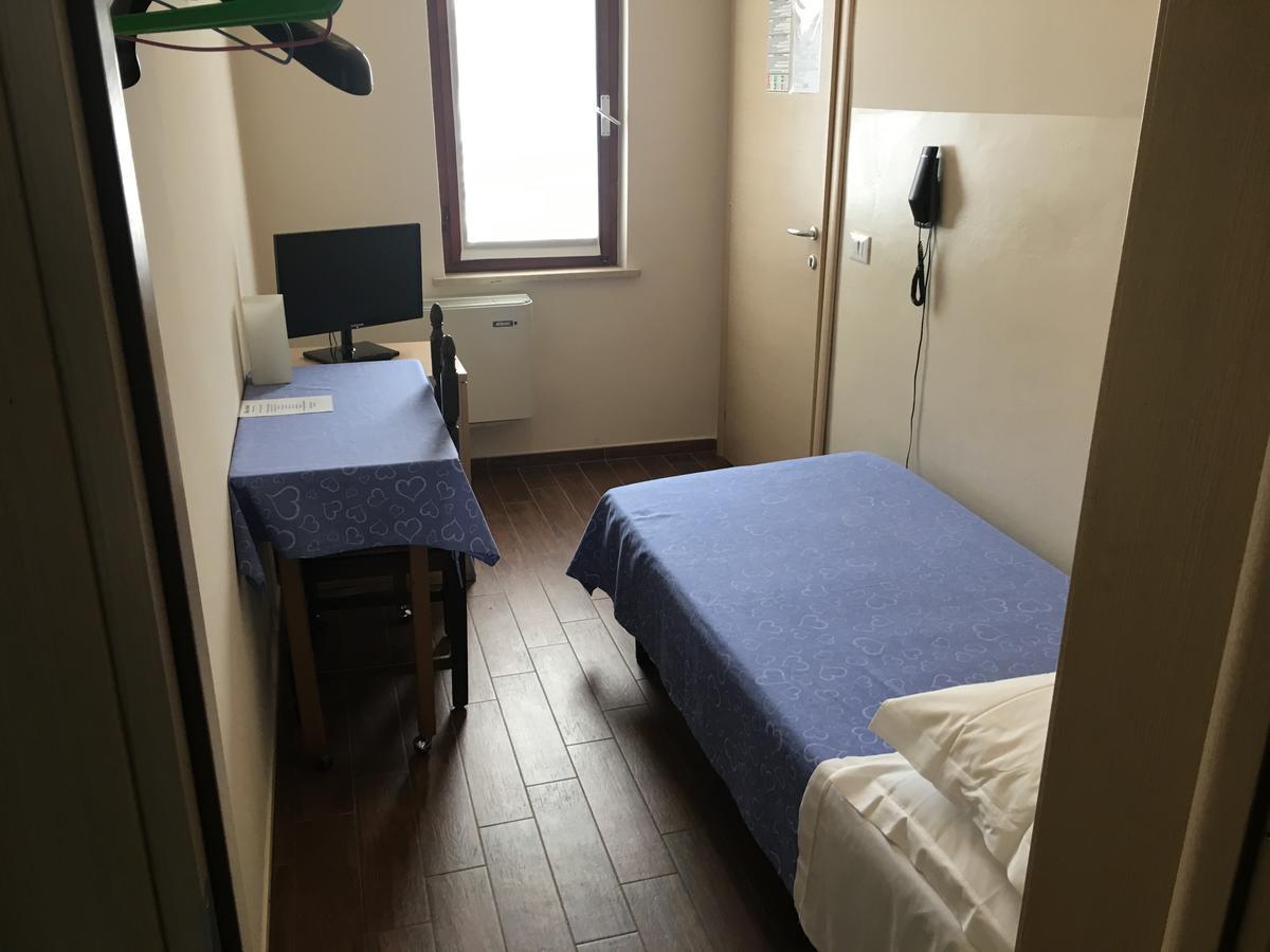 Blue Hotel Suzzara Kültér fotó