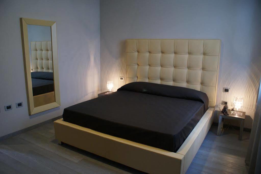 Blue Hotel Suzzara Kültér fotó