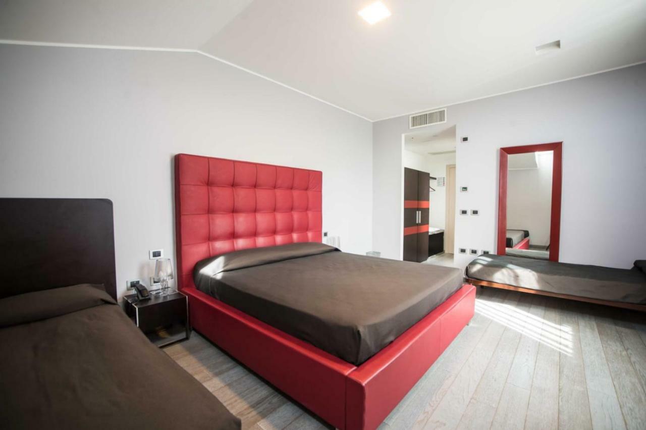 Blue Hotel Suzzara Kültér fotó