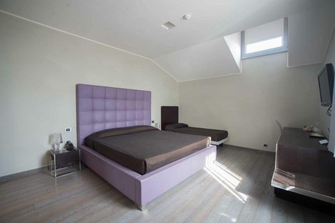 Blue Hotel Suzzara Kültér fotó